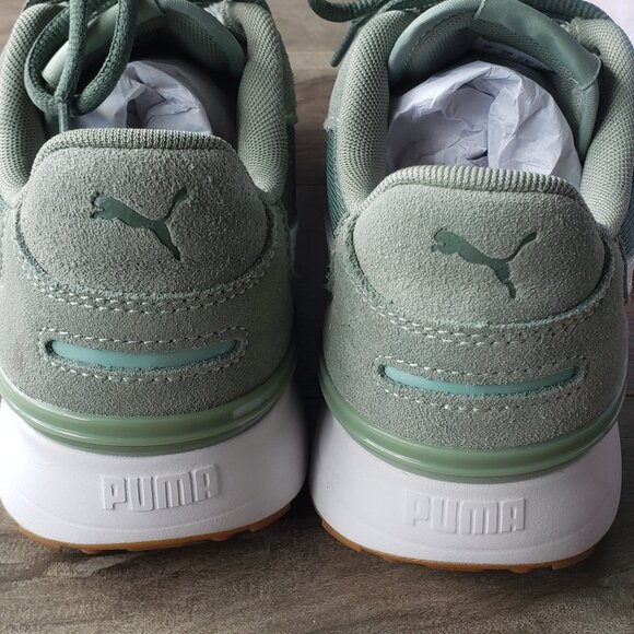 PUMA Ladies Sneakers SoftFoam Size 7.5 - Picture 1 of 6
